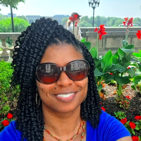 @HiddenPearls24 Live Show listing - Picture 3 of 6